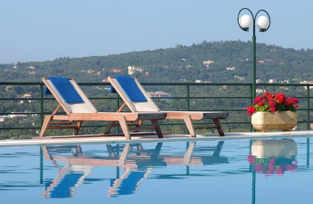 Marilena Hotel Ipsos Esterno foto